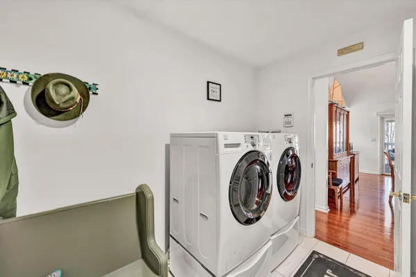 $649,000 | 301 Indian Ridge Drive, Moneta, VA 24121