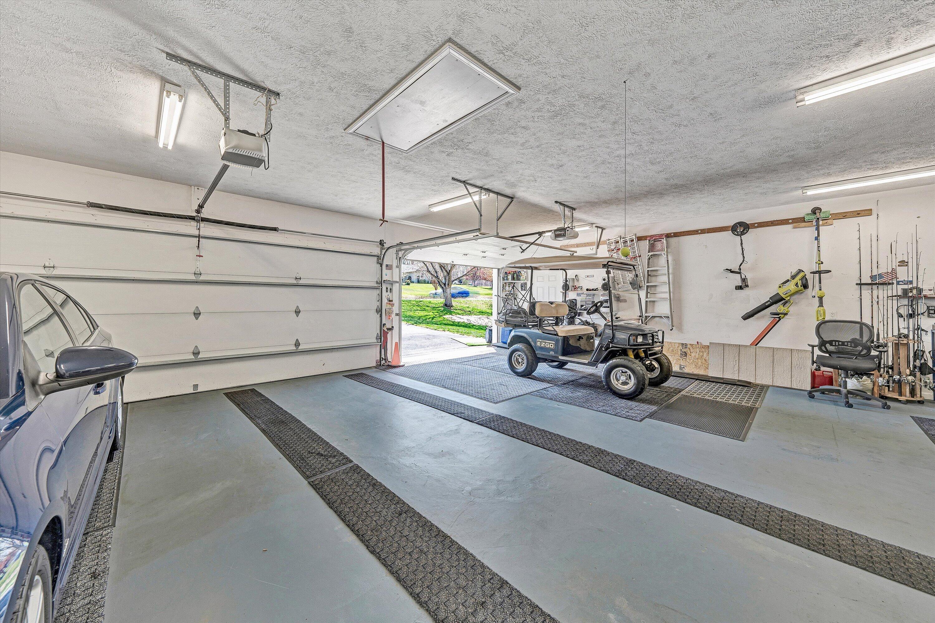 301 Indian Ridge Drive Moneta, VA 24121 - Photo 22 of 73 23-DSC00291