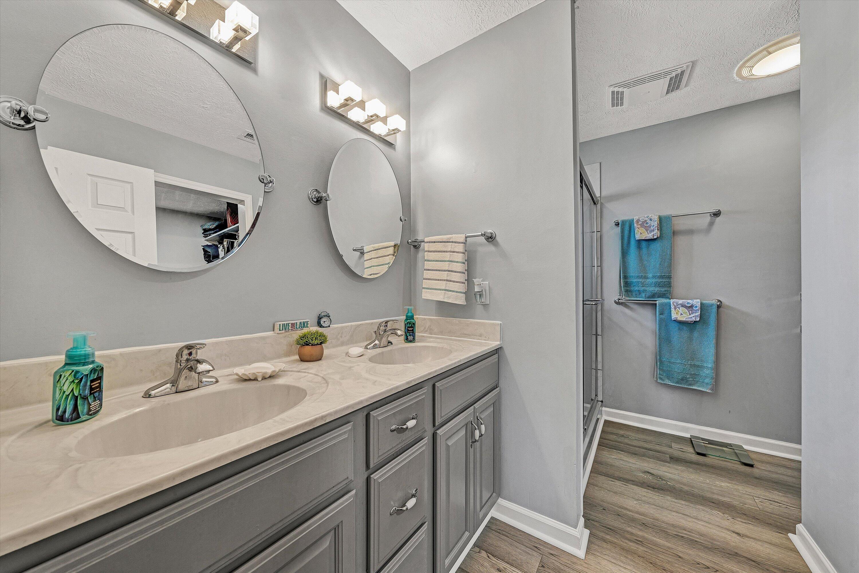 301 Indian Ridge Drive Moneta, VA 24121 - Photo 29 of 73 30-DSC00312