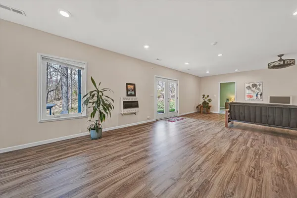 $649,000 | 301 Indian Ridge Drive, Moneta, VA 24121