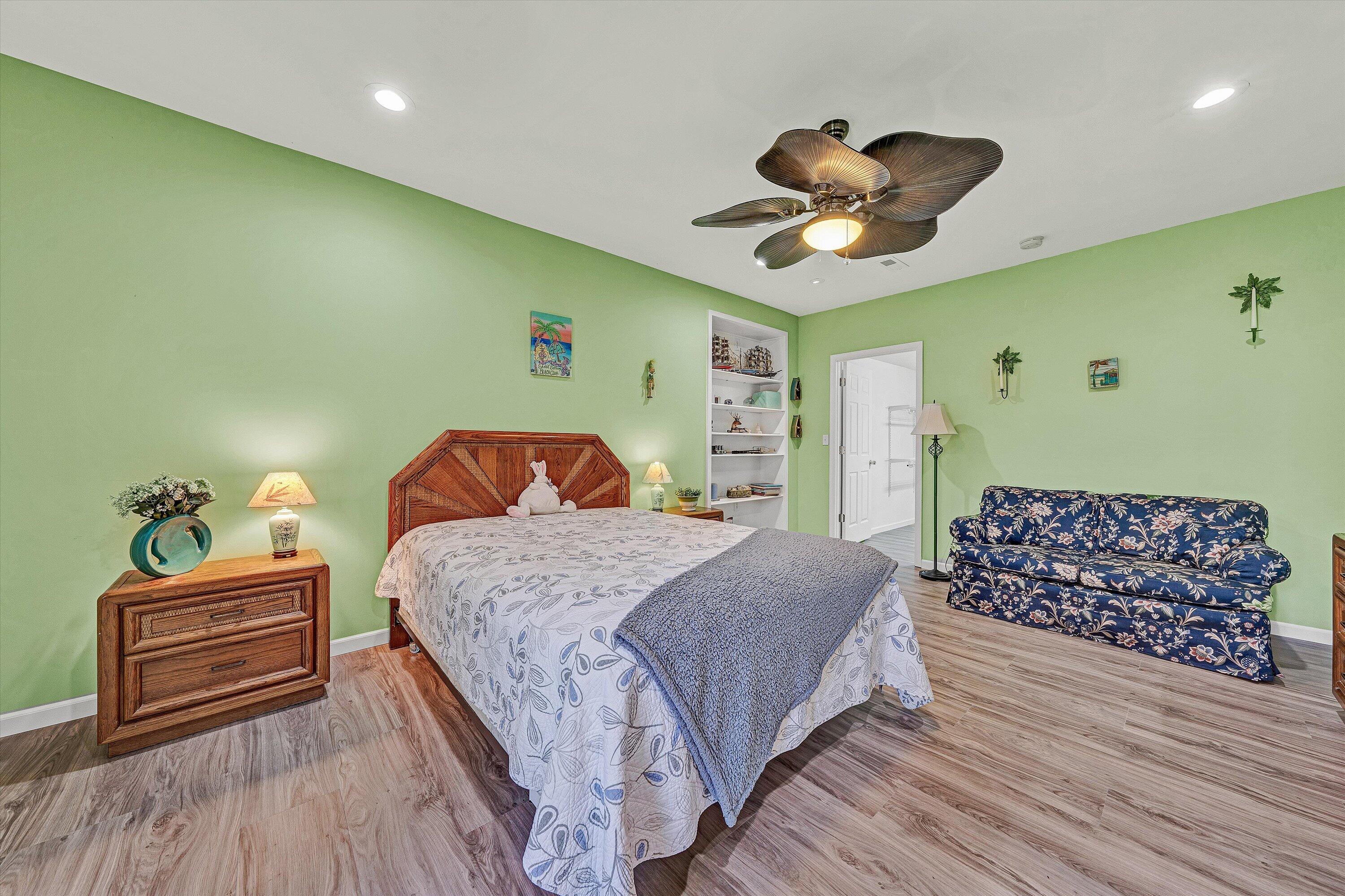 301 Indian Ridge Drive Moneta, VA 24121 - Photo 38 of 73 38-DSC00336