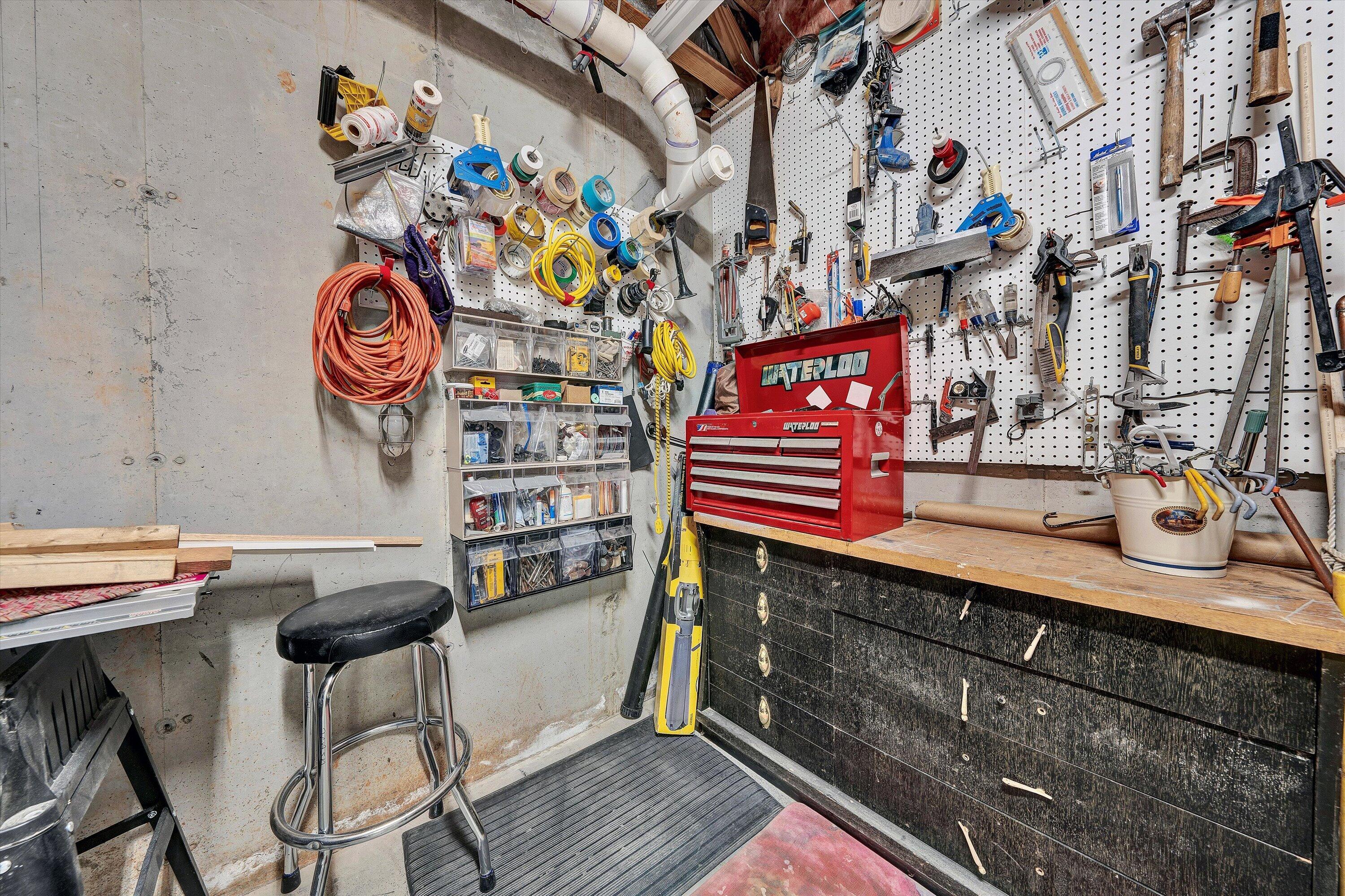 301 Indian Ridge Drive Moneta, VA 24121 - Photo 43 of 73 43-DSC00351