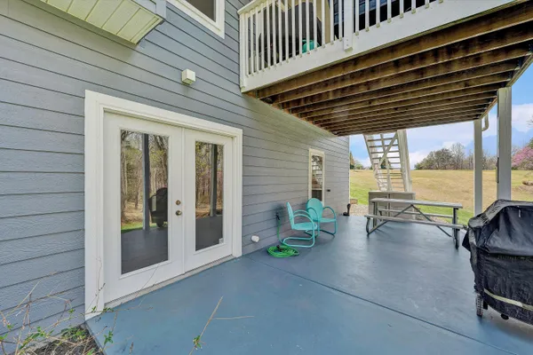 $649,000 | 301 Indian Ridge Drive, Moneta, VA 24121