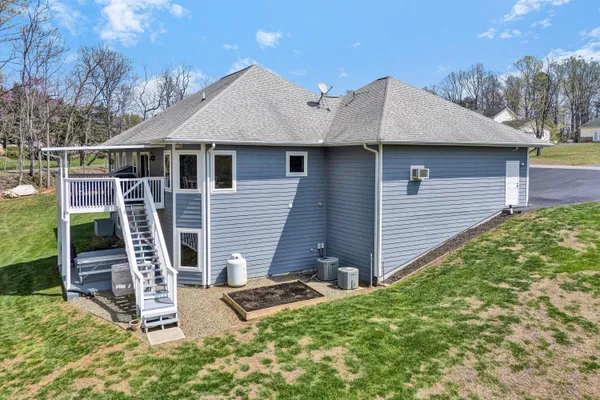 $649,000 | 301 Indian Ridge Drive, Moneta, VA 24121
