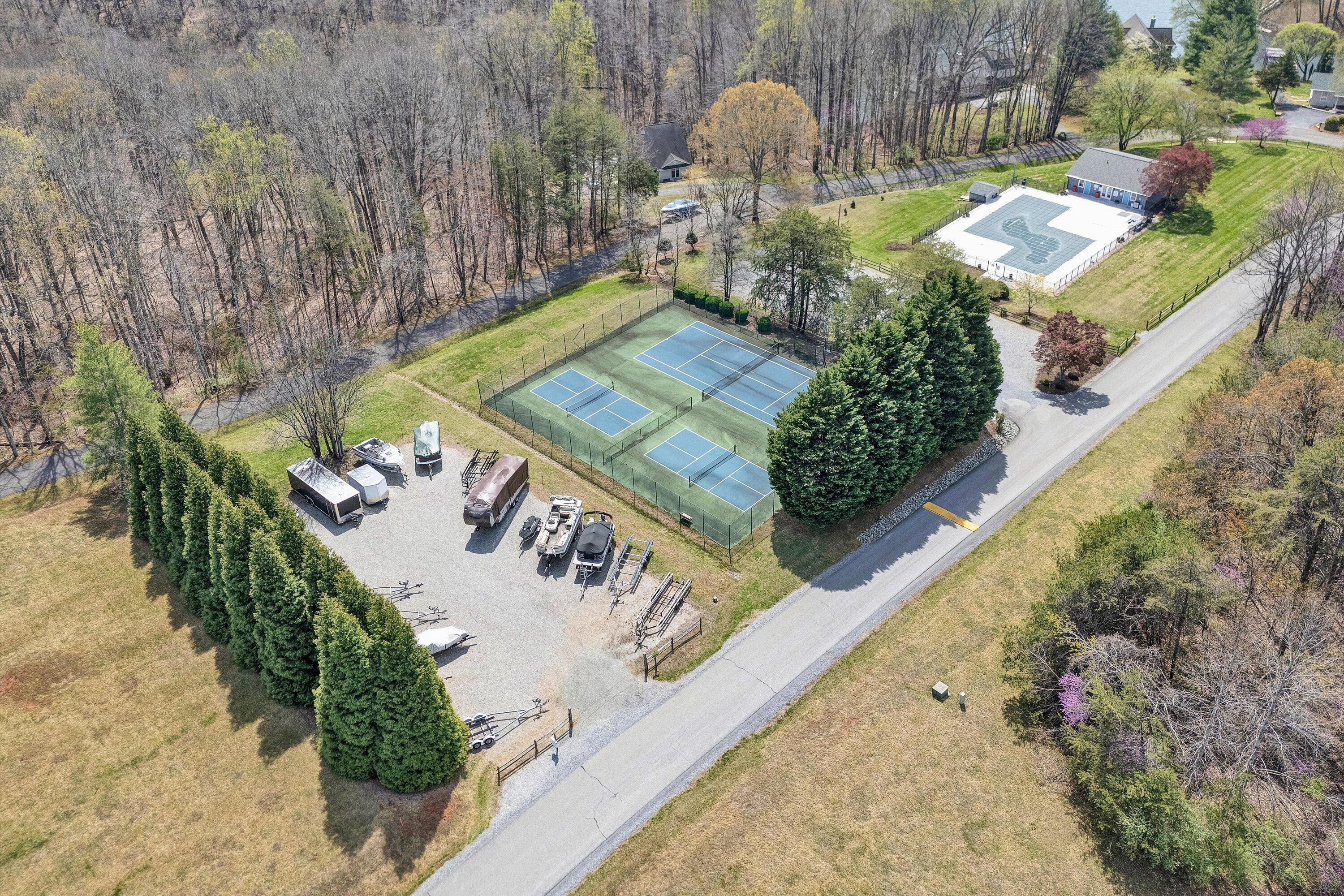 301 Indian Ridge Drive Moneta, VA 24121 - Photo 66 of 73 63-DJI_20260331134252_0173
