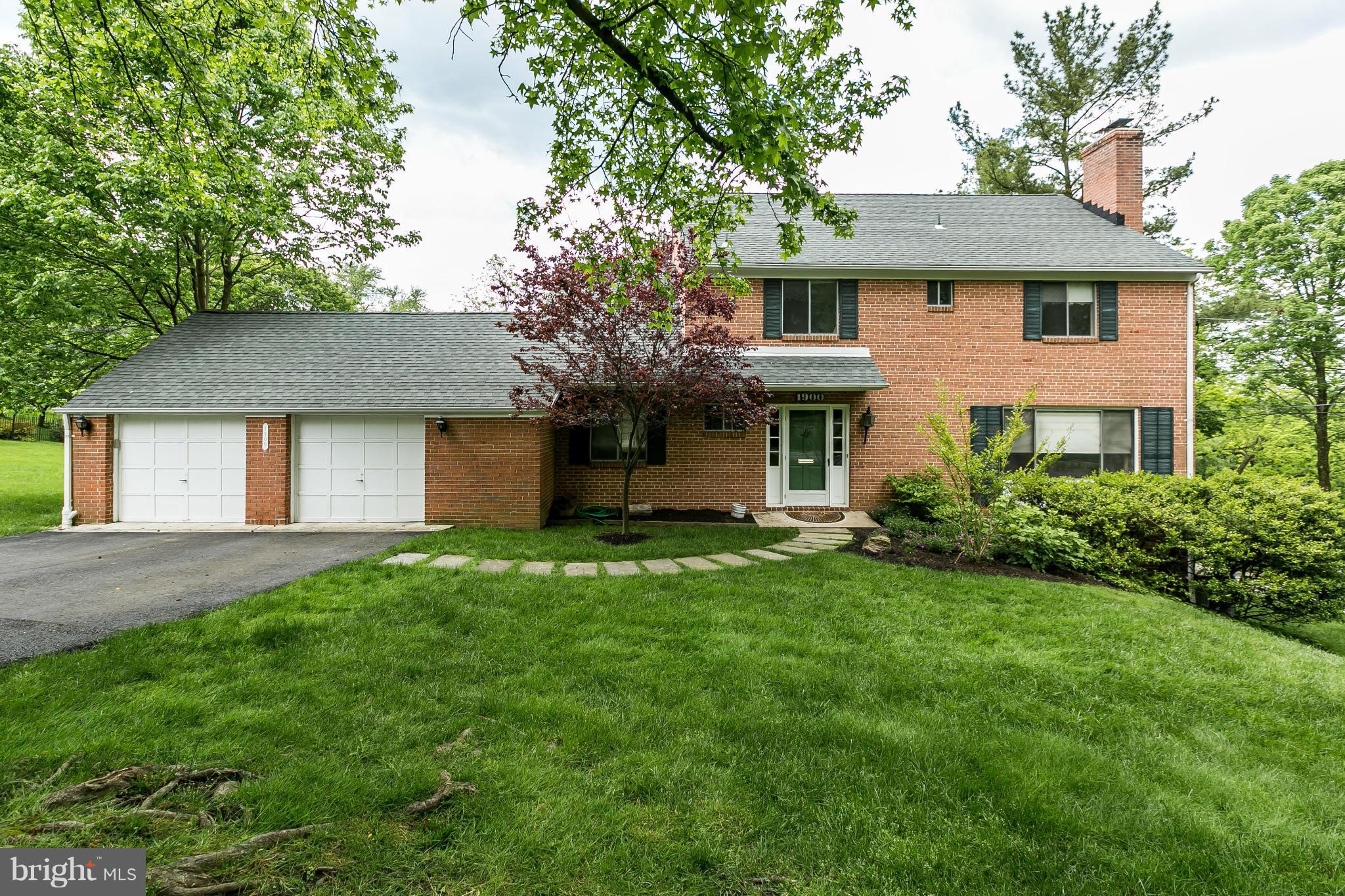 1900 South Road Baltimore, MD 21209 - Photo 1 of 30 Exterior (Front)