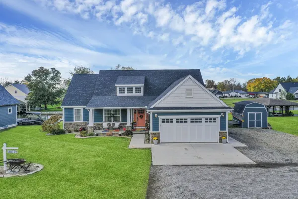 $999,999 | 14975 Park Pl Avenue, Thornville, OH 43076