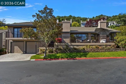 $1,699,000 | 39 Sea Pines Street, Moraga, CA 94556