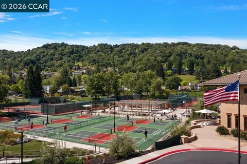 $1,799,000 | 39 Sea Pines Street, Moraga, CA 94556
