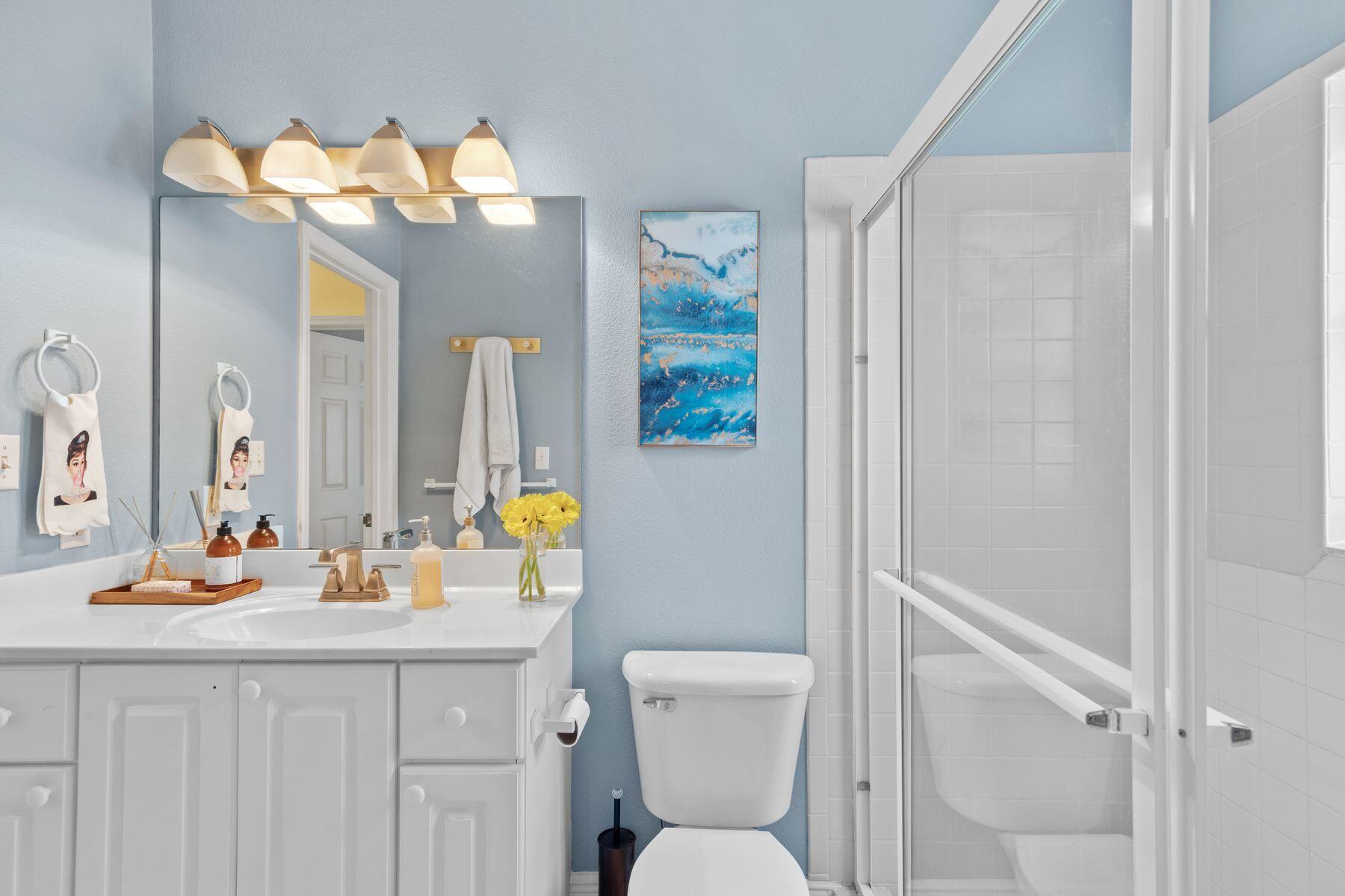 56 Spires Lane, Unit E16 Santa Rosa Beach, FL 32459 - Photo 12 of 39 Second bathroom