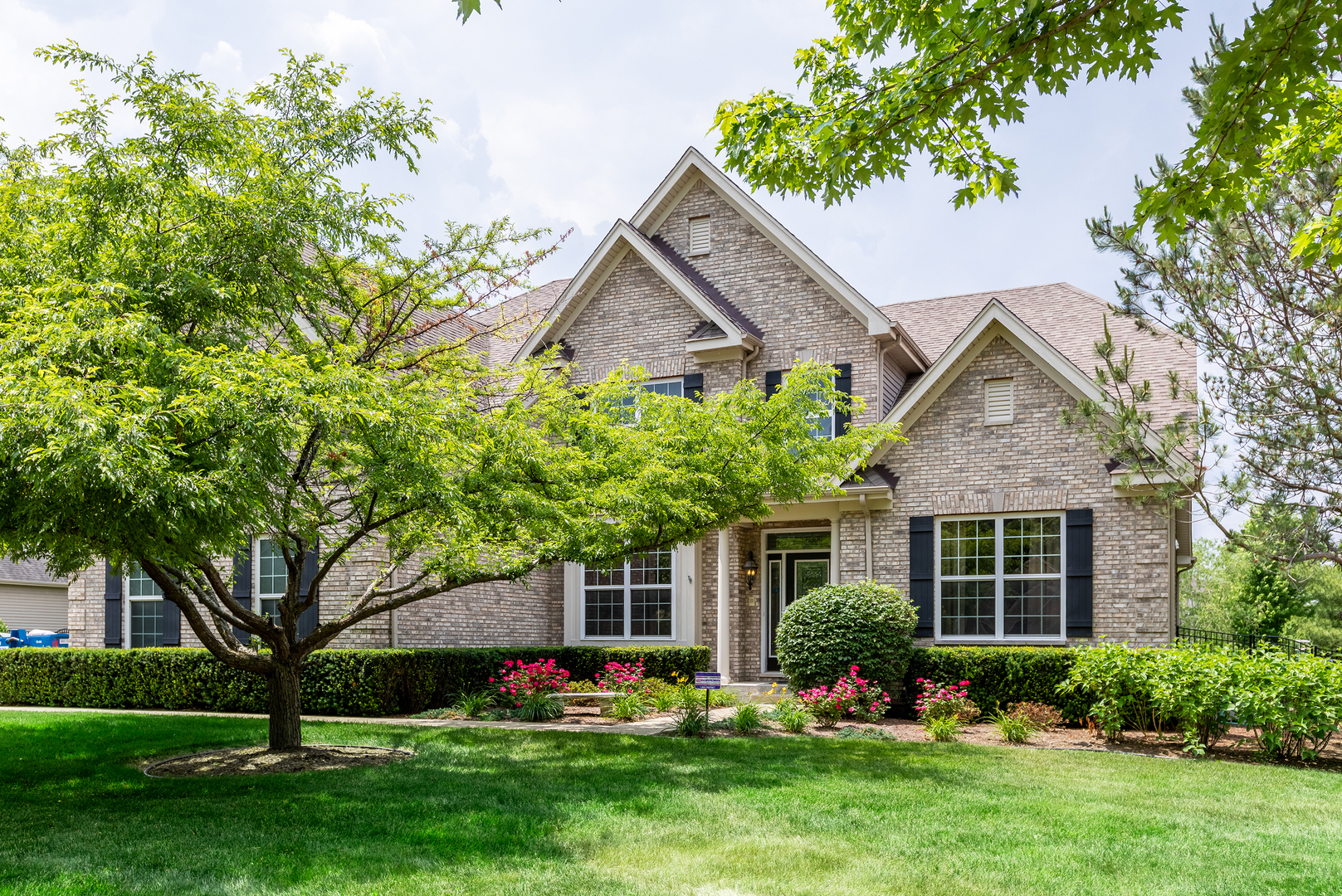 1100 Deerpath Road Aurora, IL 60506 - Photo 1 of 24