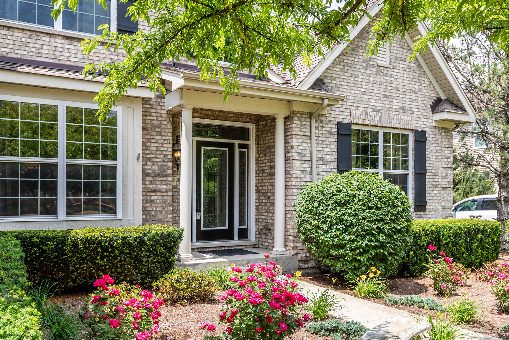 1100 Deerpath Road Aurora, IL 60506 - Photo 4 of 24
