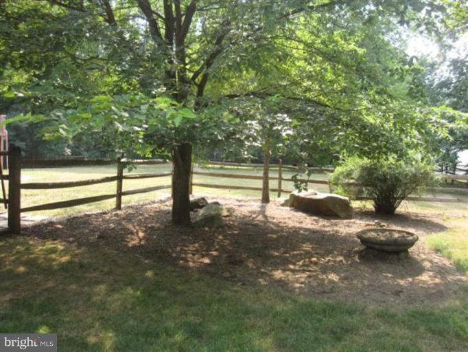 20515 Bucklodge Road Boyds, MD 20841 - Photo 23 of 28 Exterior #5