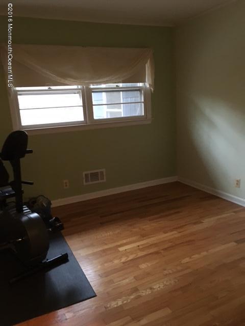 1213 Bayberry Road Manasquan, NJ 08736 - Photo 11 of 22 3rd bedroom