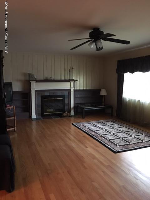 1213 Bayberry Road Manasquan, NJ 08736 - Photo 12 of 22 living room