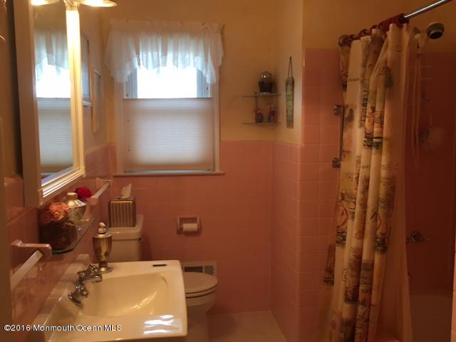 1213 Bayberry Road Manasquan, NJ 08736 - Photo 9 of 22 main bath