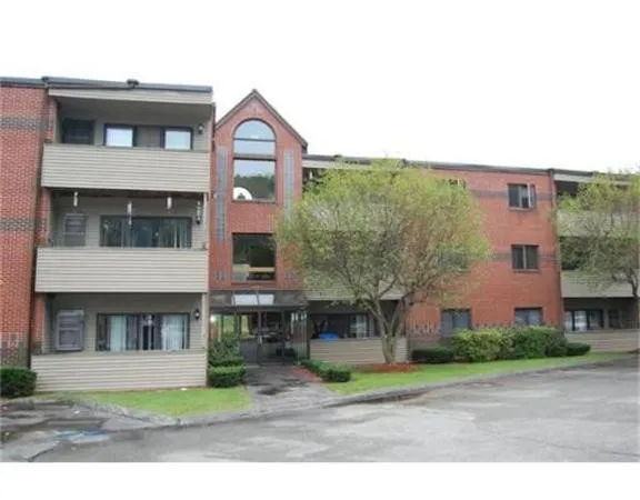 $2,250 | 333 First St Boulevard, Unit 303, Lowell, MA 01850