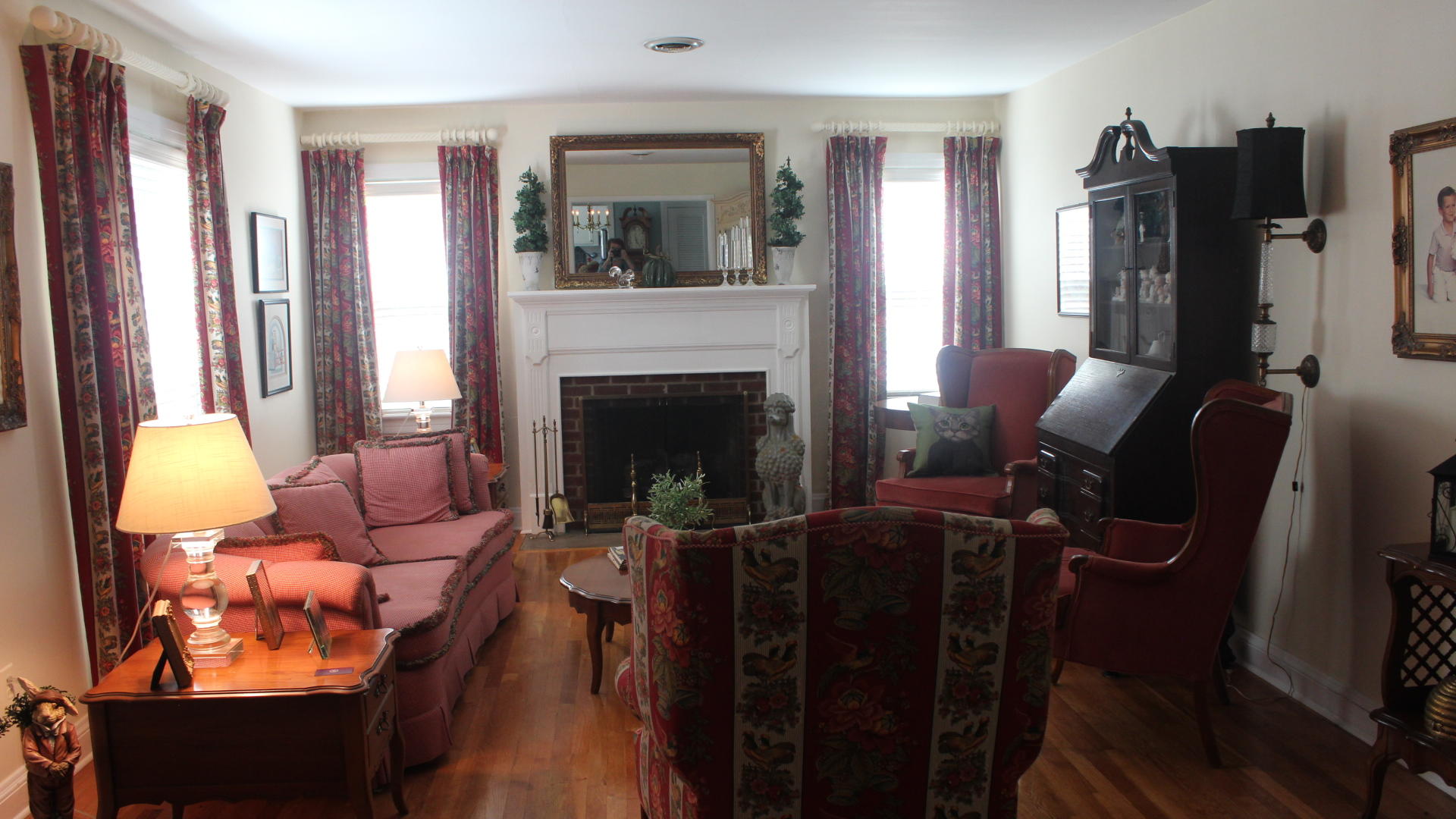 148 Cedar Valley Road Bristol, TN 37620 - Photo 2 of 25 IMG_3140