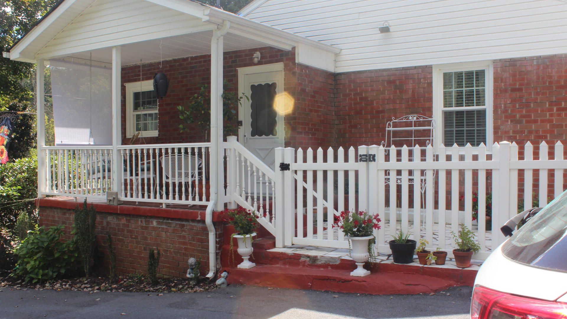 148 Cedar Valley Road Bristol, TN 37620 - Photo 22 of 25 IMG_3174