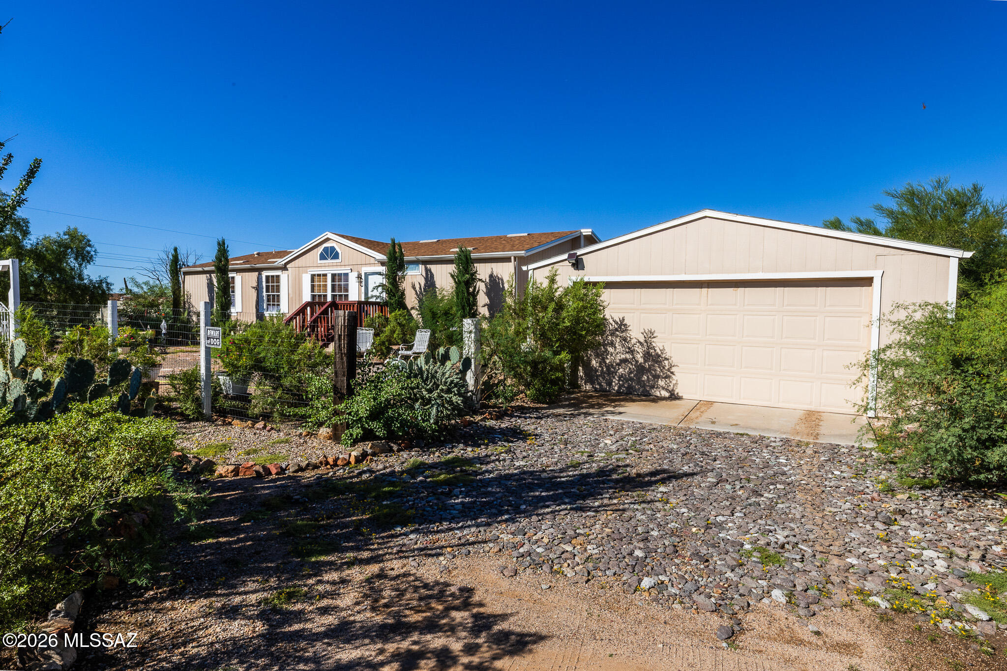 11941 West Mile Wide Road Tucson, AZ 85743 - Photo 5 of 39 R62B8662-HDR