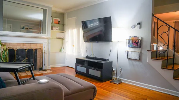$1,200,000 | 1740 East Broad Street, Columbus, OH 43203
