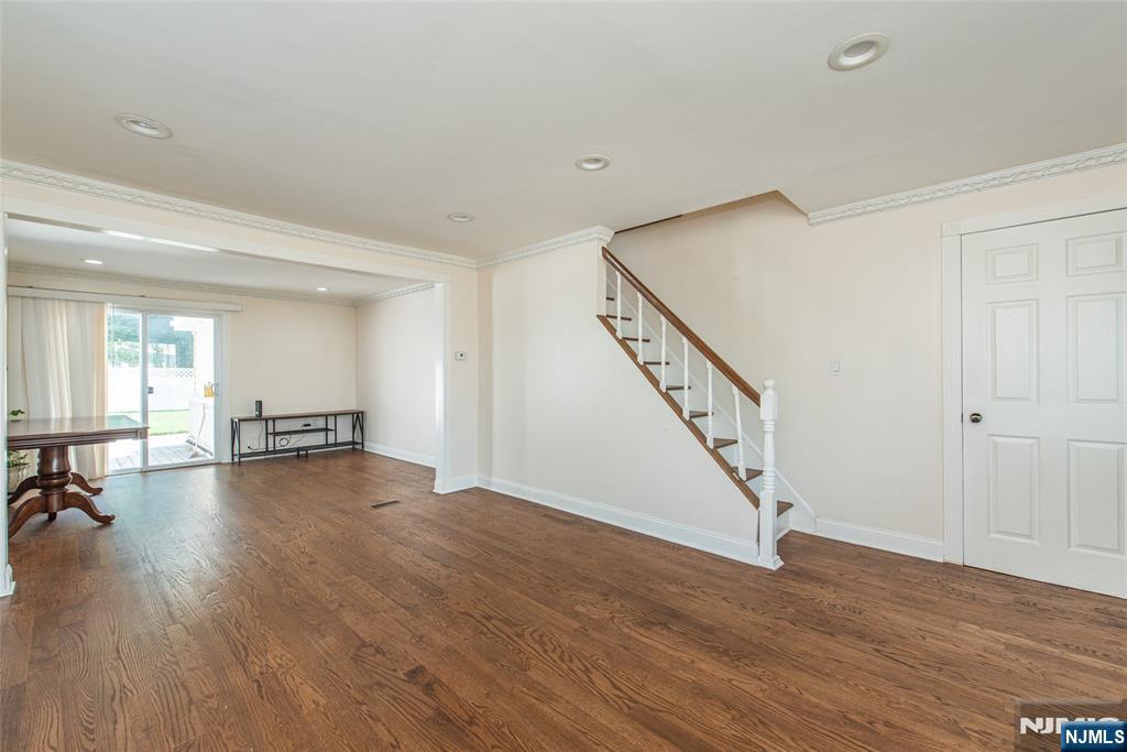 42 West Spring Valley Avenue Maywood, NJ 07607 - Photo 4 of 24