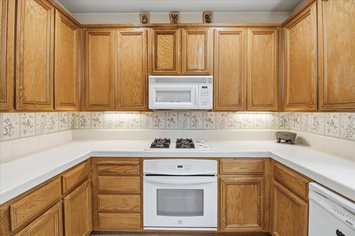 34 Whitman Circle Salinas, CA 93906 - Photo 13 of 43