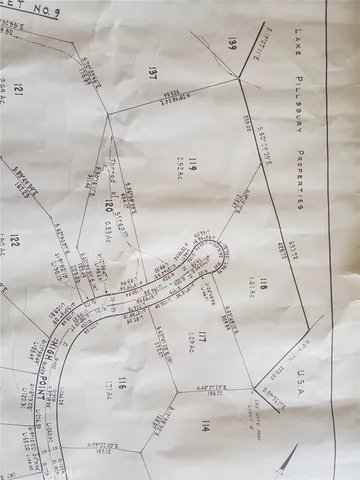 a close view of a bathtub in a bathroom