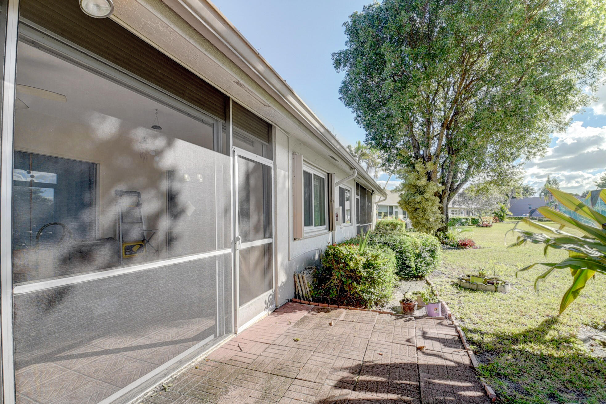 724 Lago Road Delray Beach, FL 33445 - Photo 27 of 37 41_dsc_5211_2_3_4_5