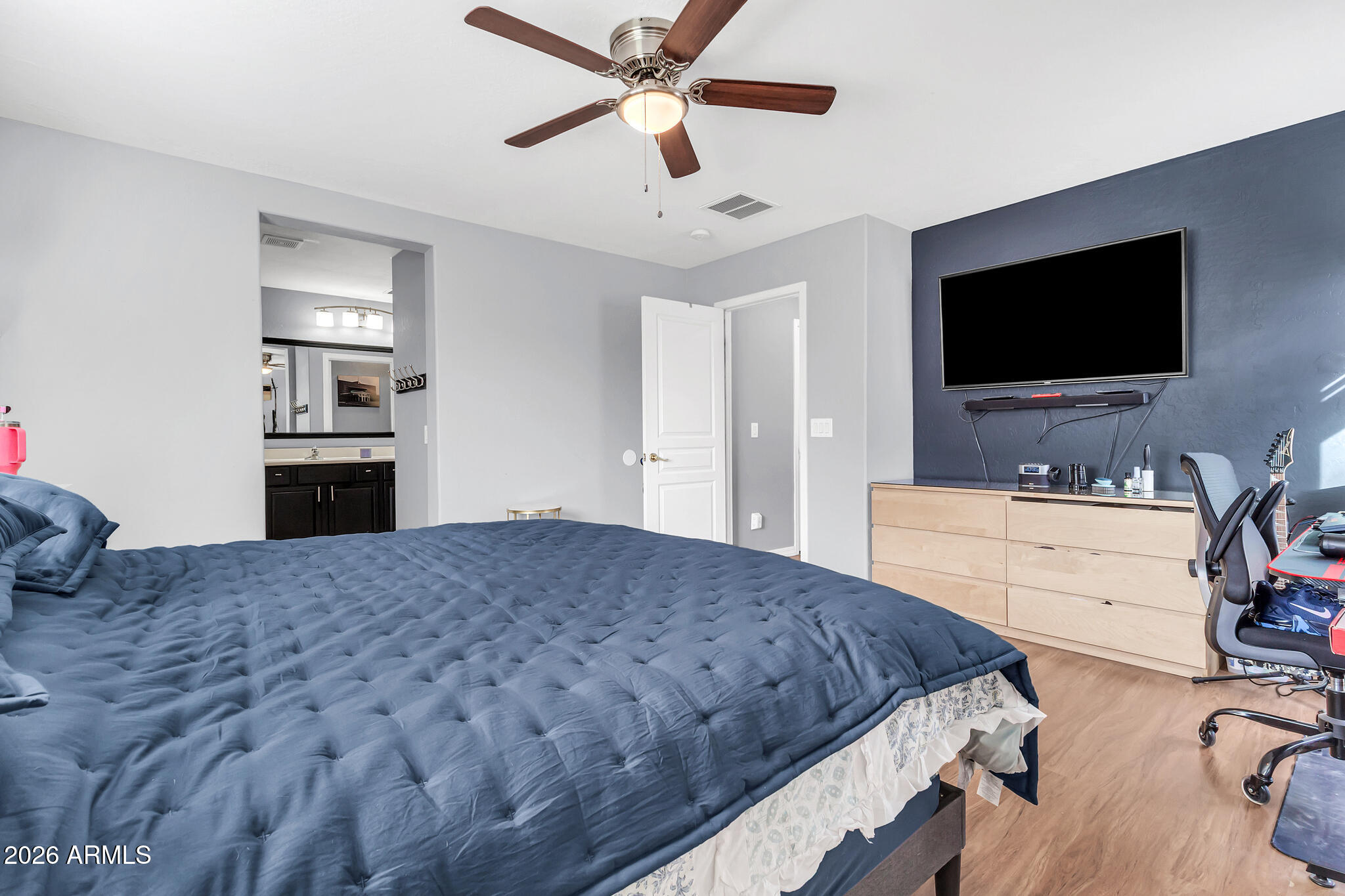 2879 South Key Biscayne Drive Gilbert, AZ 85295 - Photo 11 of 29 2879 S Key Biscayne Dr-24_(2048)