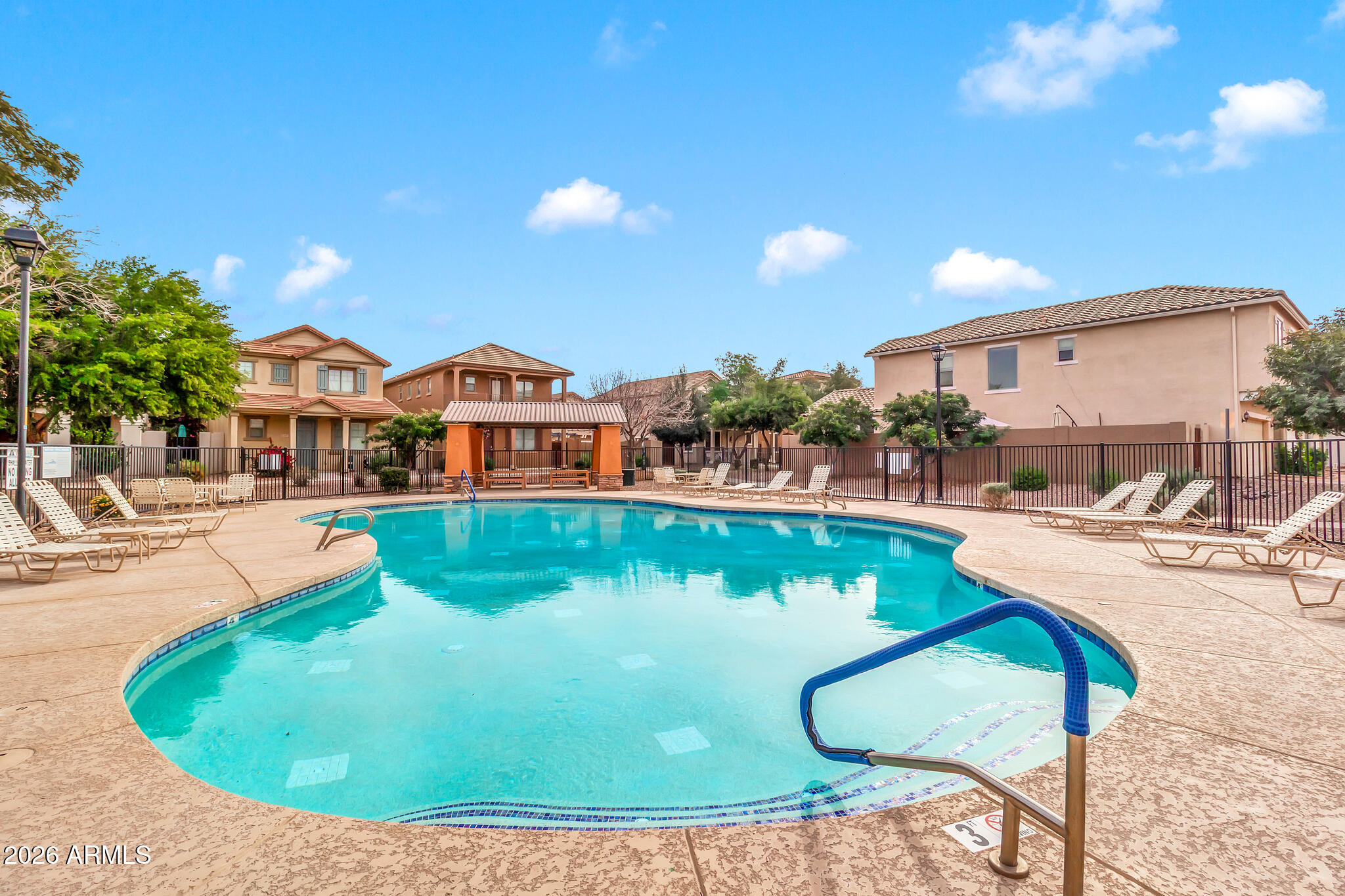 2879 South Key Biscayne Drive Gilbert, AZ 85295 - Photo 22 of 29 2879 S Key Biscayne Dr-38_(2048)