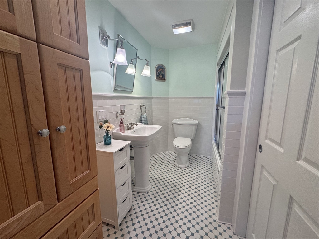700 Shore Drive, Unit 3306 Fall River, MA 02721 - Photo 16 of 35