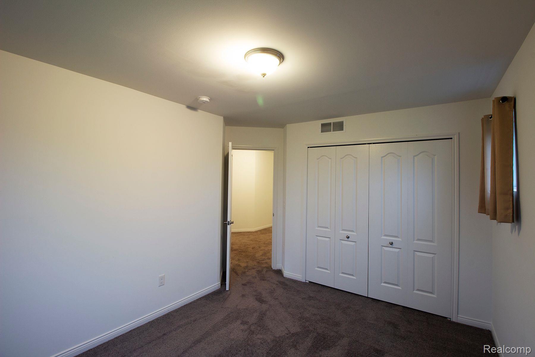 30738 Bradmore Road Warren, MI 48092 - Photo 23 of 33 Gallery Image 23
