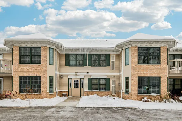 $310,000 | 5397 Blue Bill Park Drive South, Unit 8, Waunakee, WI 53597