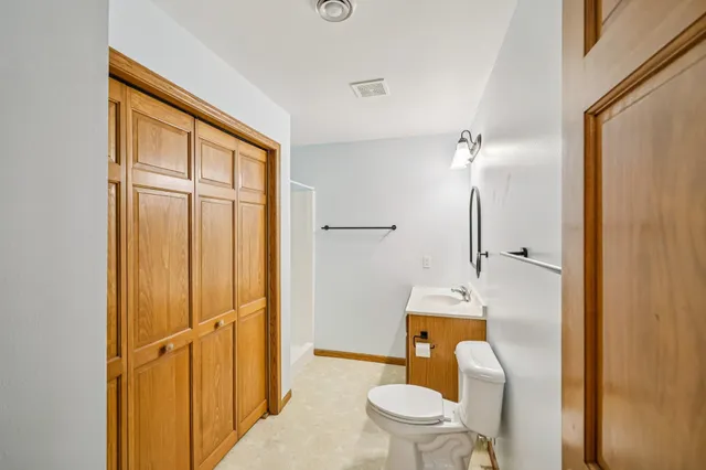 $320,000 | 5397 Blue Bill Park Drive South, Unit 8, Waunakee, WI 53597