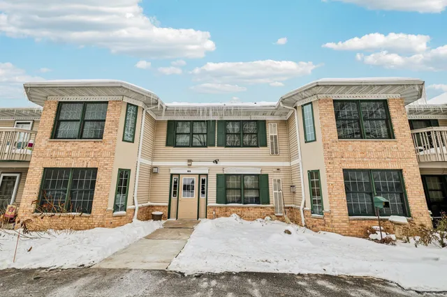 $320,000 | 5397 Blue Bill Park Drive South, Unit 8, Waunakee, WI 53597