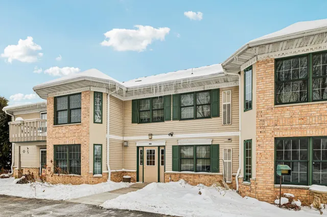 $320,000 | 5397 Blue Bill Park Drive South, Unit 8, Waunakee, WI 53597