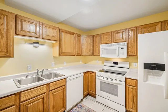 $320,000 | 5397 Blue Bill Park Drive South, Unit 8, Waunakee, WI 53597