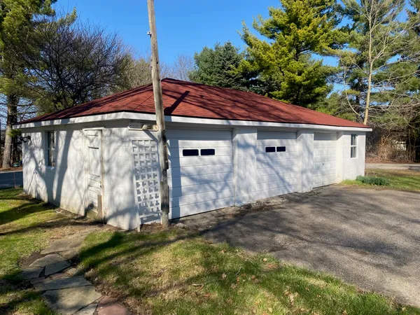 $1,148,000 | 13940 East Old US Highway 12, Chelsea, MI 48118