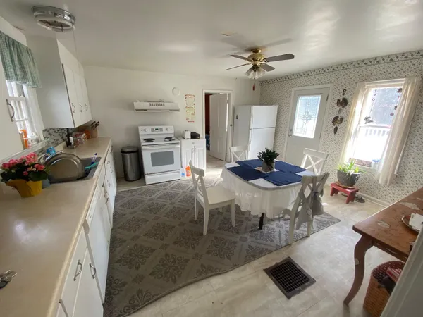 $1,148,000 | 13940 East Old US Highway 12, Chelsea, MI 48118