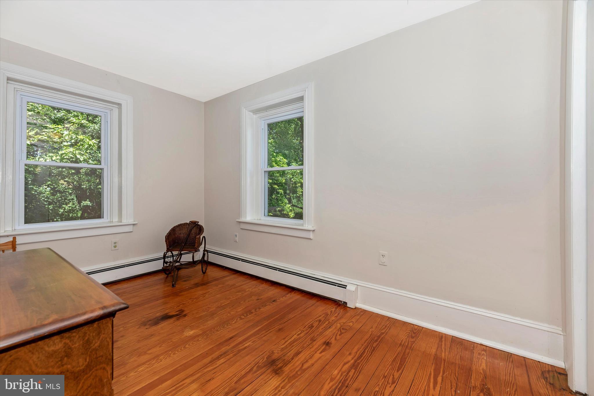 13731 Kretsinger Road Smithsburg, MD 21783 - Photo 29 of 59 Bedroom 4