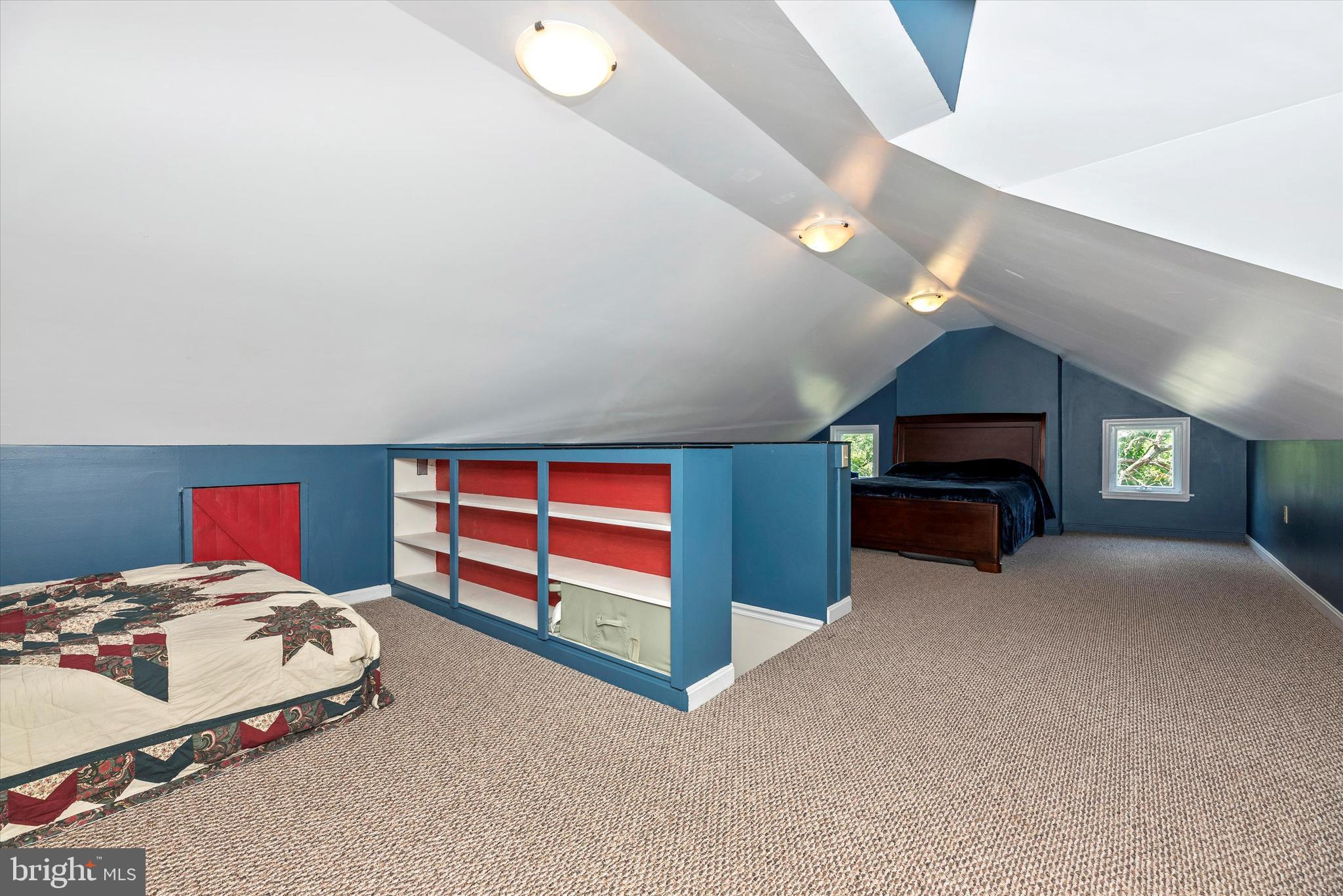 13731 Kretsinger Road Smithsburg, MD 21783 - Photo 32 of 59 Walk-Up Attic