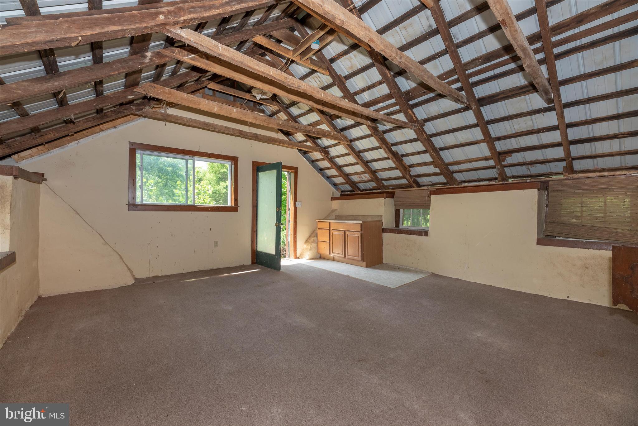 13731 Kretsinger Road Smithsburg, MD 21783 - Photo 49 of 59 Spring House Interior