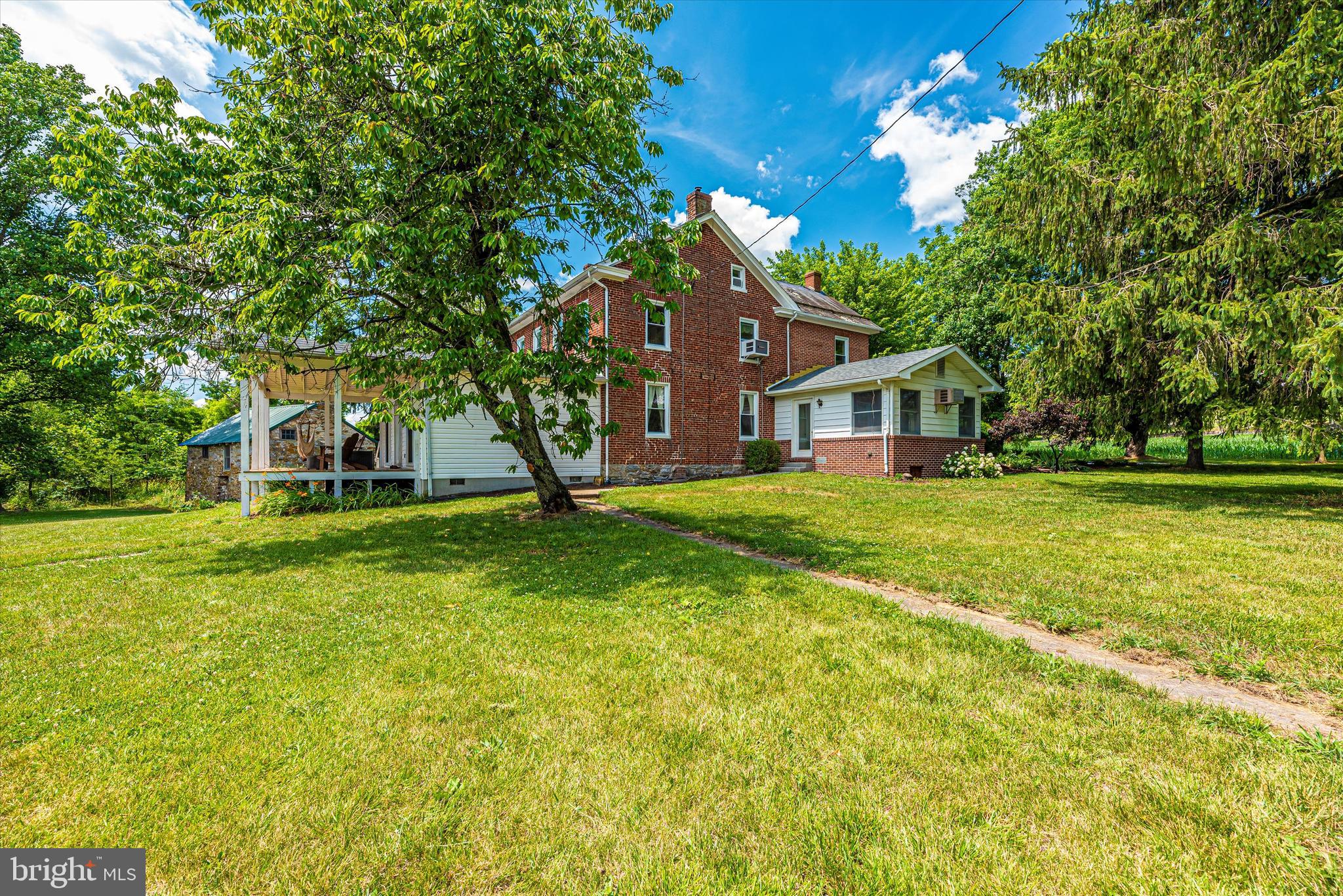 13731 Kretsinger Road Smithsburg, MD 21783 - Photo 54 of 59 Exterior Back