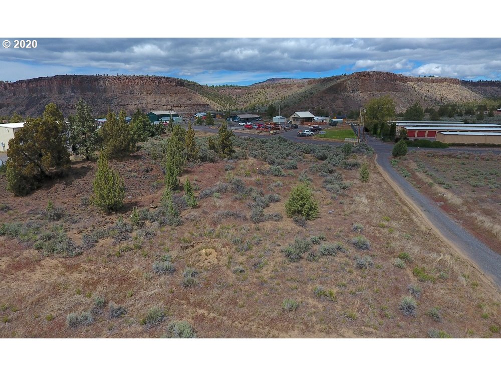 Southwest Commercial Loop Road Terrebonne, OR 97760 - Photo 12 of 18 Gallery Image 12