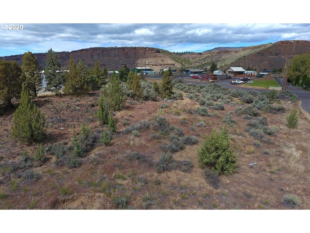 Southwest Commercial Loop Road Terrebonne, OR 97760 - Photo 13 of 18 Gallery Image 13