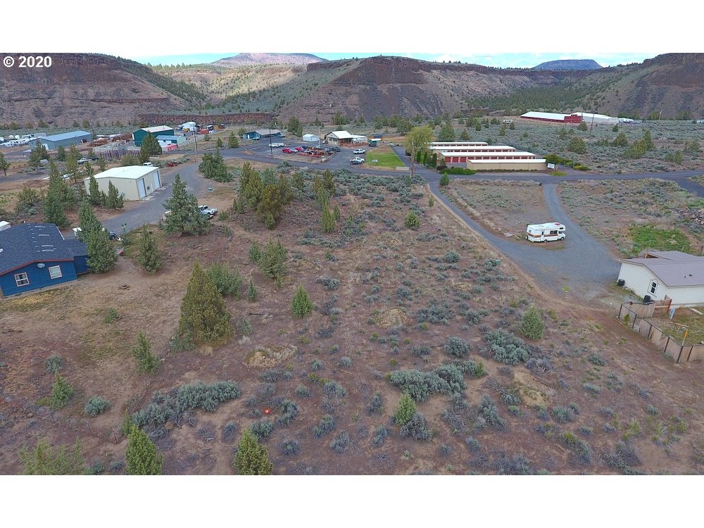 Southwest Commercial Loop Road Terrebonne, OR 97760 - Photo 9 of 18 Gallery Image 9