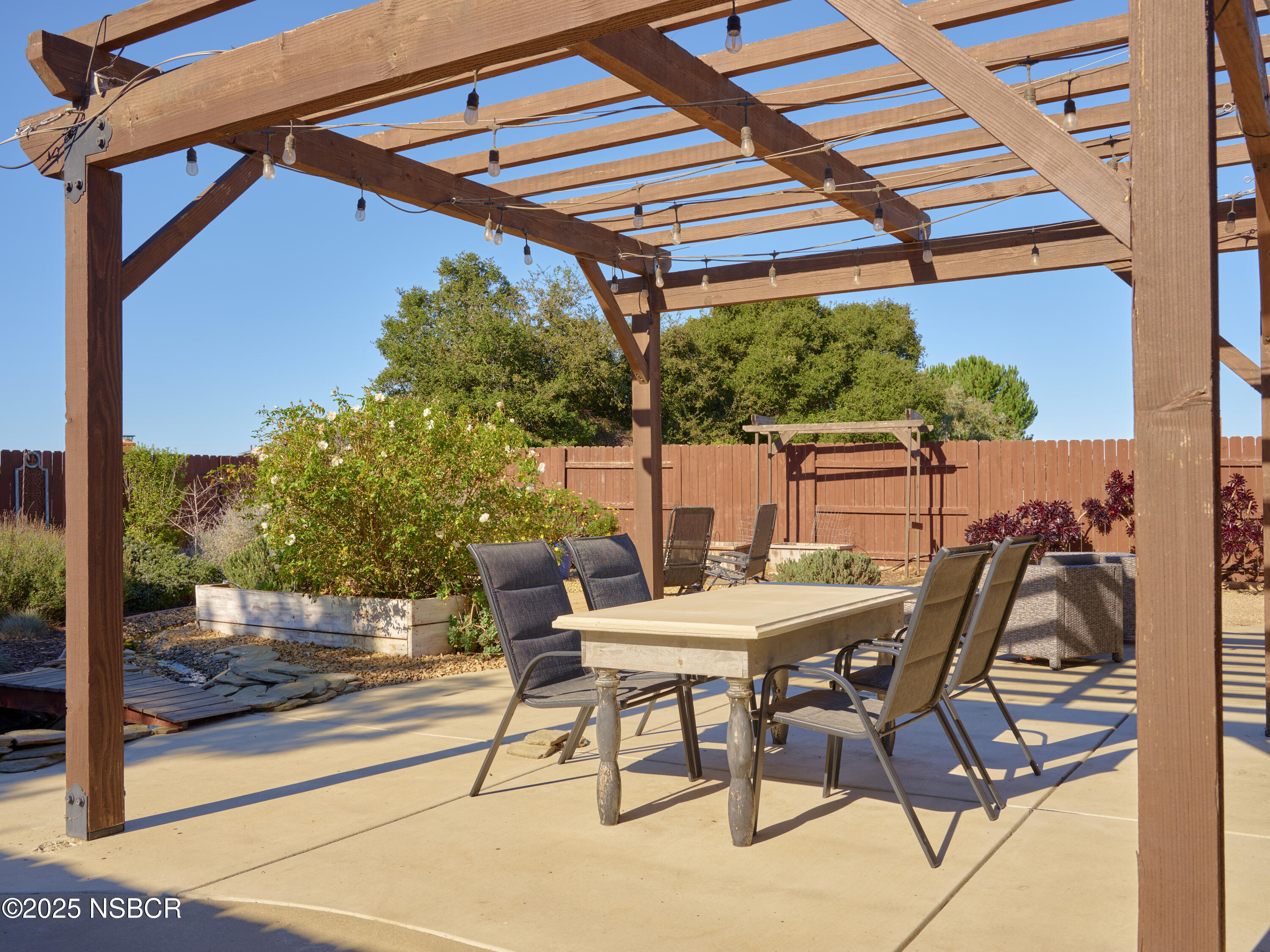 4395 Coachman Way Santa Maria, CA 93455 - Photo 17 of 23 ZZ_Coachman_Way_Exterior_5