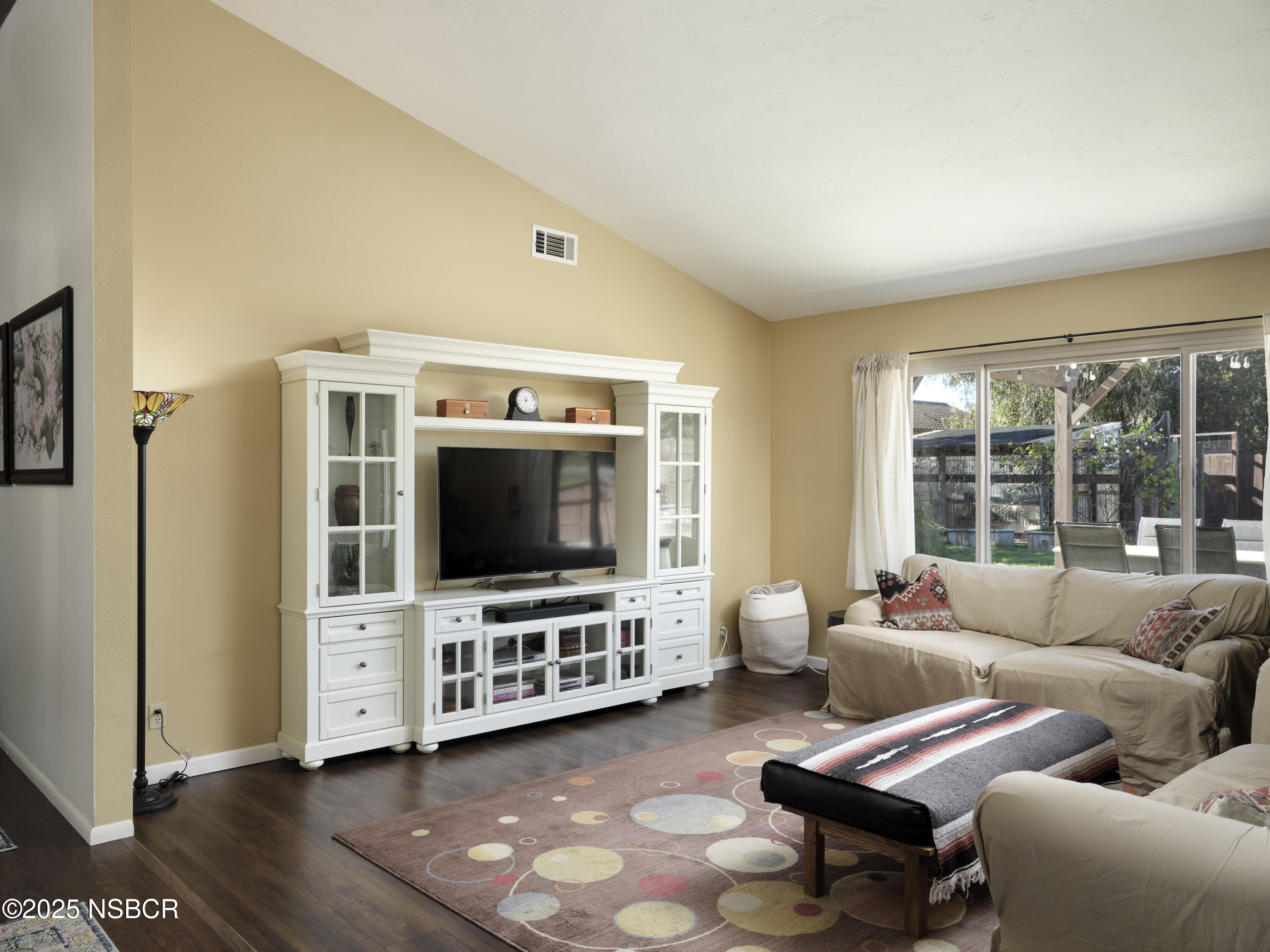 4395 Coachman Way Santa Maria, CA 93455 - Photo 9 of 23 BB_Coachman_Way_Interior_5