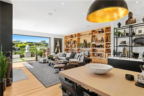 $13,499,000 | 1521 Bayadere Terrace, Corona del Mar, CA 92625
